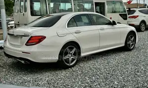 Mercedes-Benz E400 2017 White