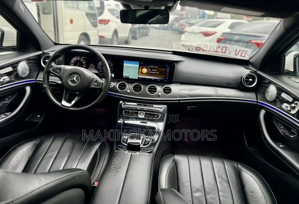 Mercedes-Benz E400 2017 White