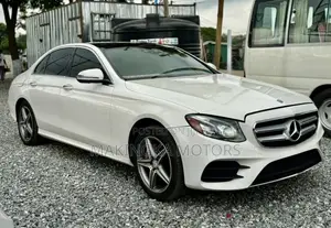 Mercedes-Benz E400 2017 White