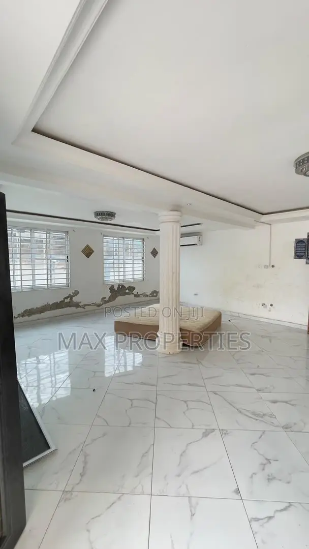 3bdrm House in Abokobi for rent