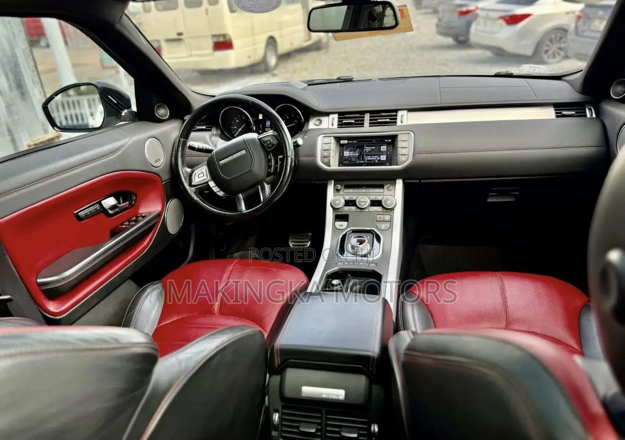 Land Rover Range Rover Evoque HSE Dynamic 4x4 Coupe (2.0L 4cyl 9A) 2016