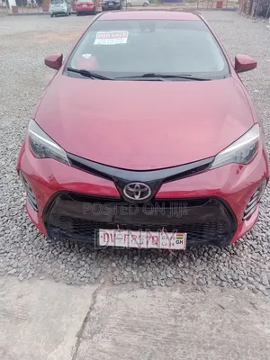 Toyota Corolla 2017 Red