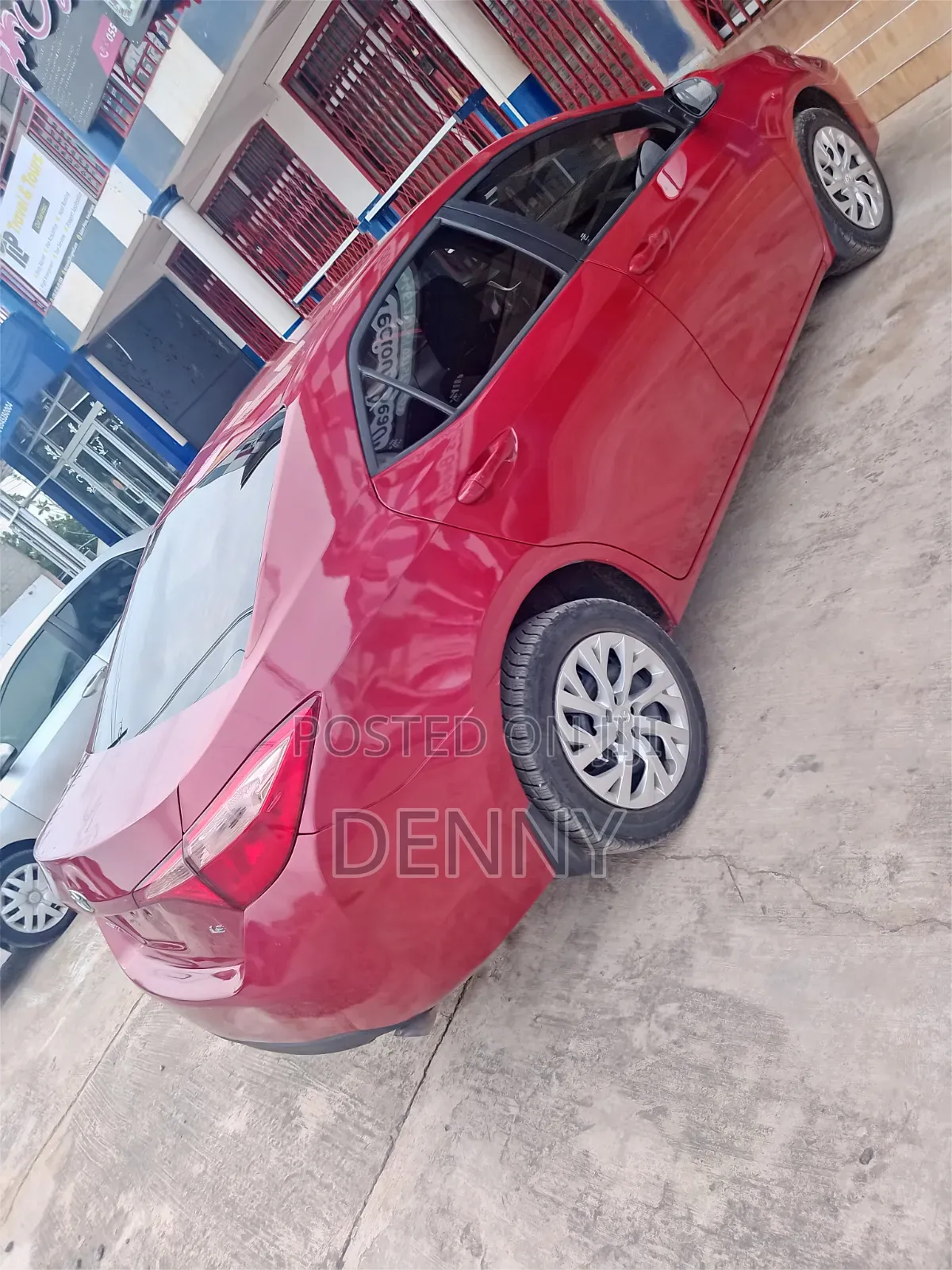 Toyota Corolla 2017 Red