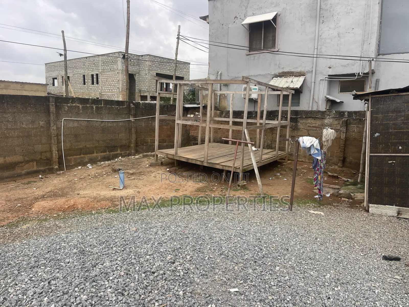 80/100 Plot of Land for Sale at Dome Musuku Roundabout No Litigation