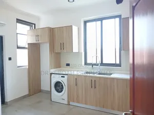 2bdrm Apartment in Spintex Road Manet:- for rent