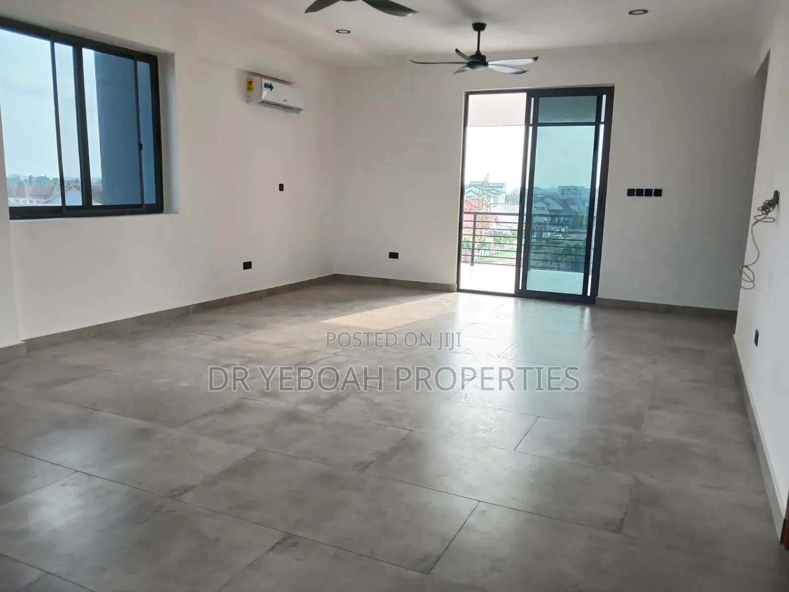 2bdrm Apartment in Spintex Road Manet:- for rent