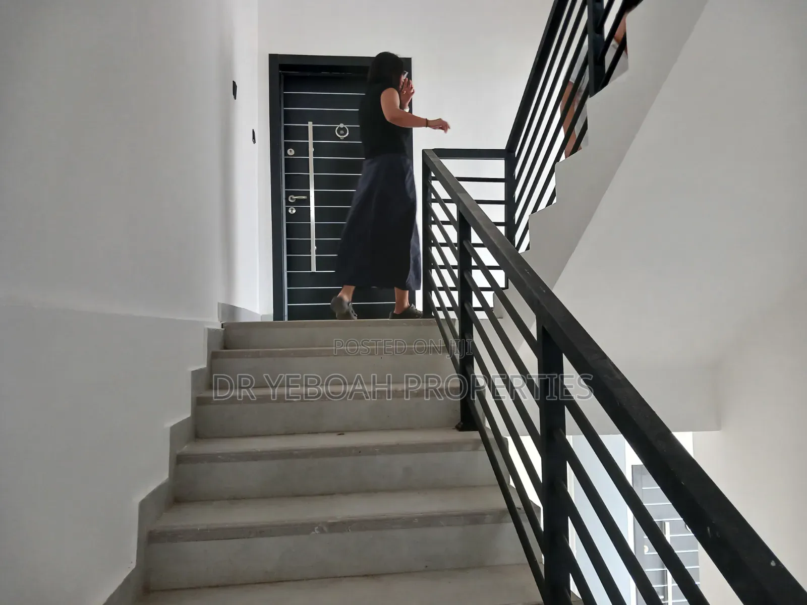 2bdrm Apartment in Spintex Road Manet:- for rent