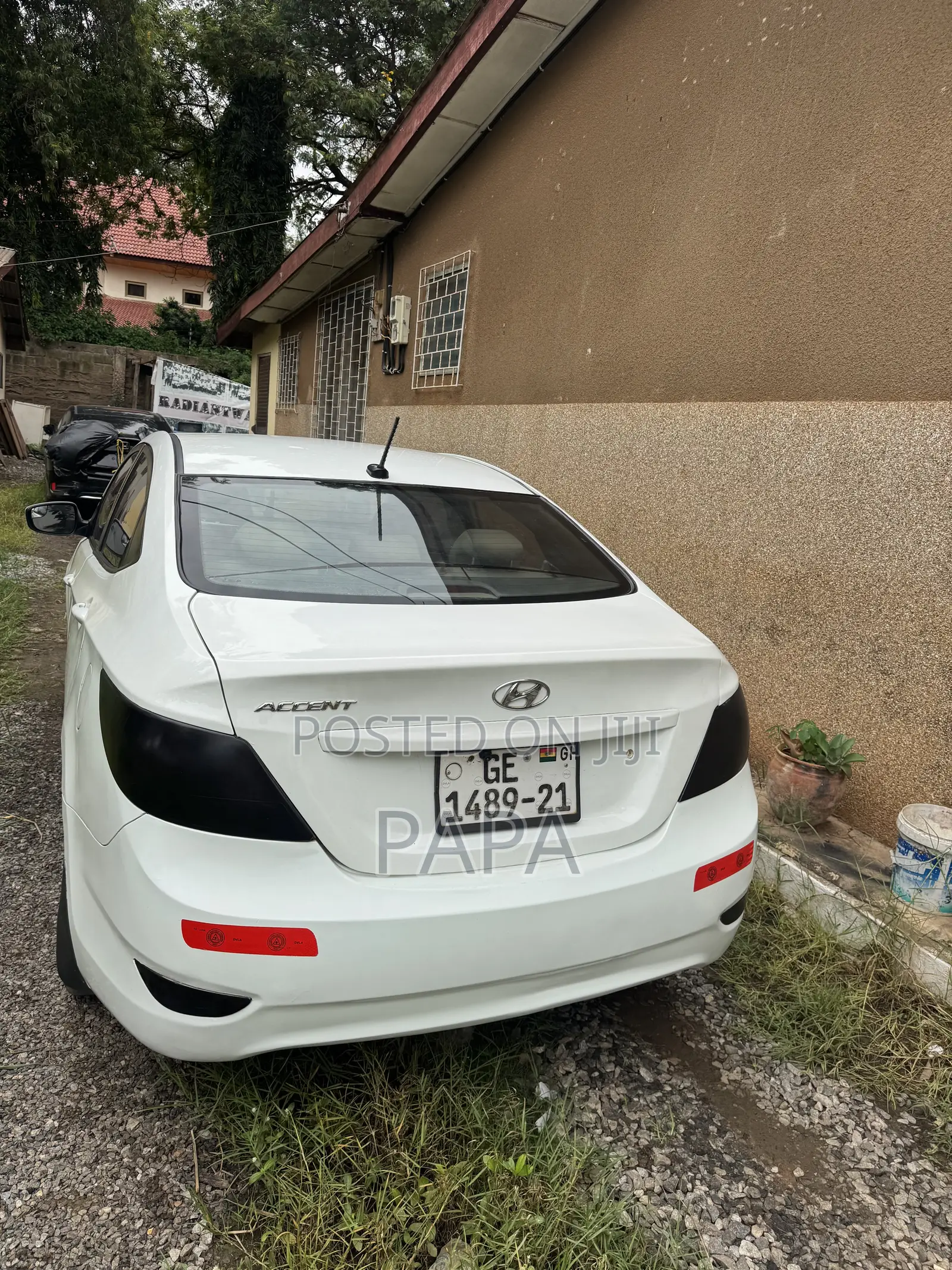 Hyundai Accent GLS 4dr Sedan (1.6L 4cyl 6A) 2015 White