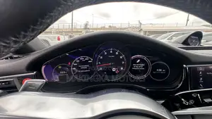 Porsche Panamera Turbo Executive AWD 2019 Silver