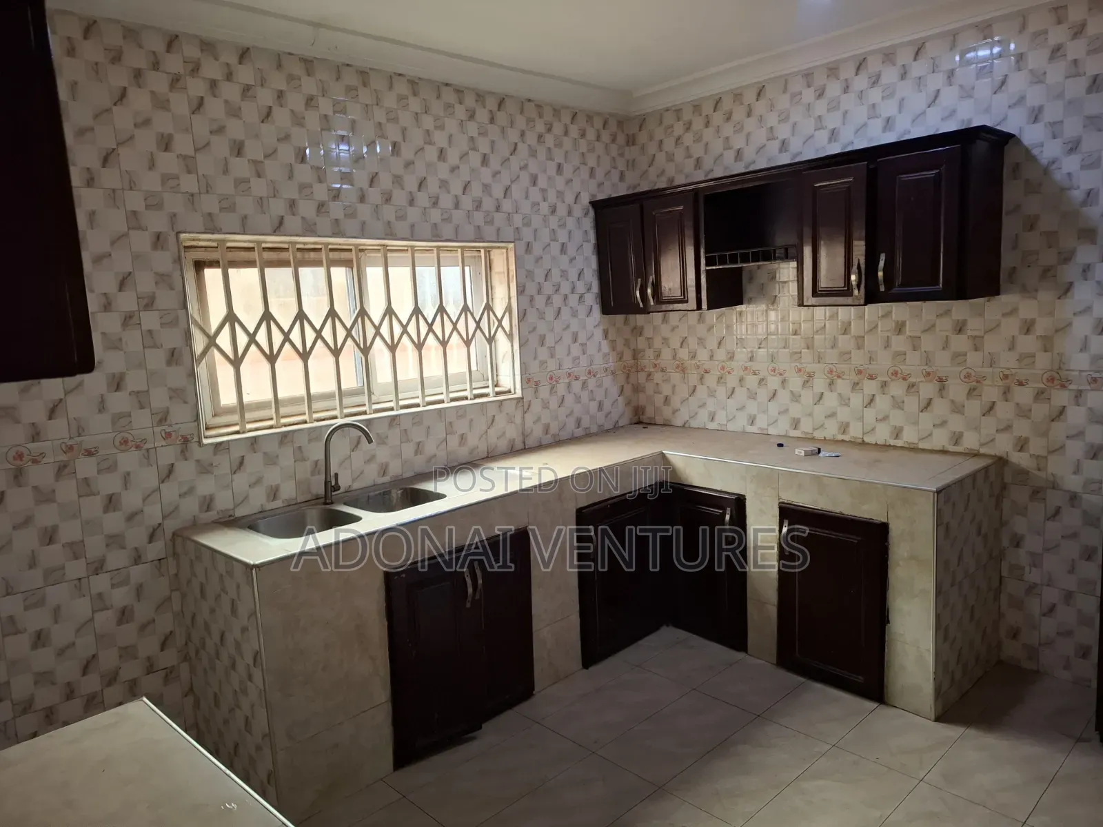 2bdrm Apartment in Sokoban, Kumasi Metropolitan for rent