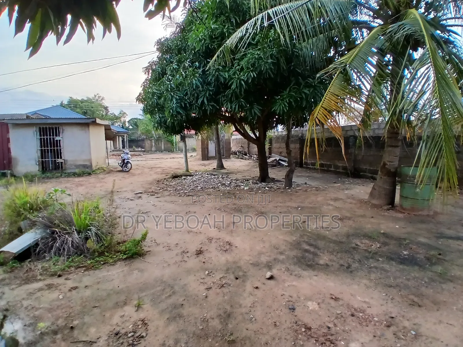 Spintex Road Manet:- Quarter Plot for Sale