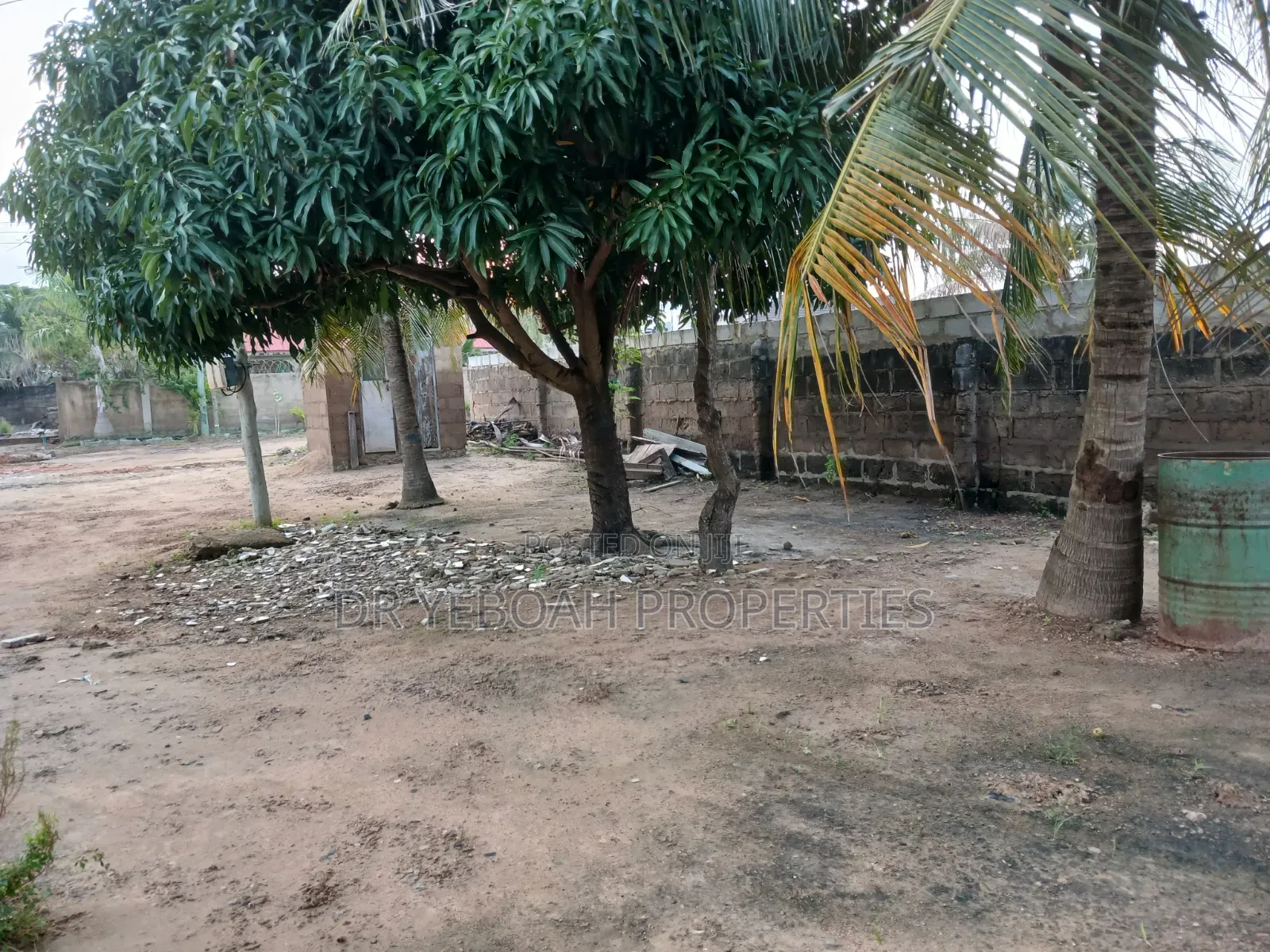 Spintex Road Manet:- Quarter Plot for Sale