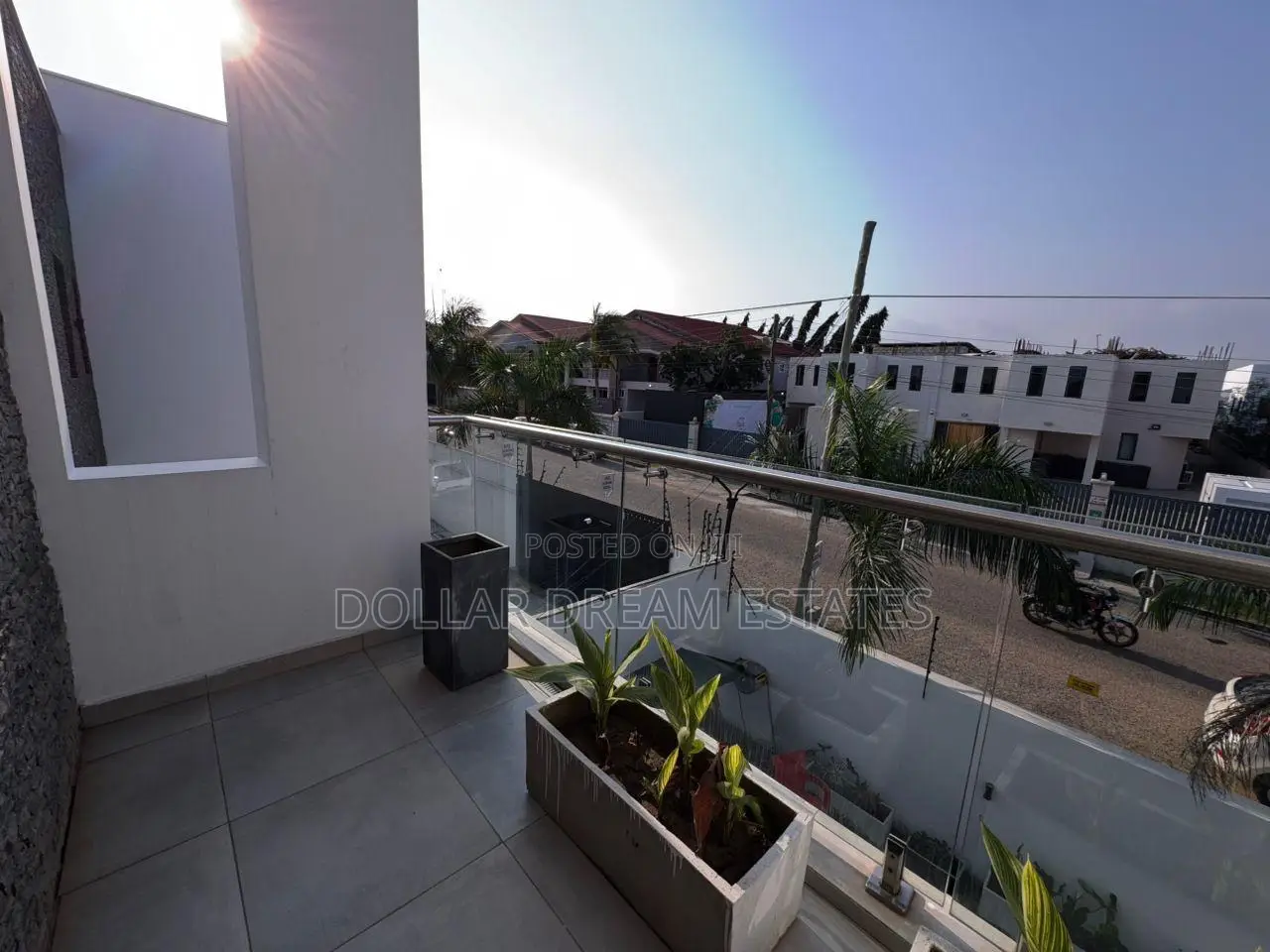 Furnished 3bdrm House in Adjiriganor for sale