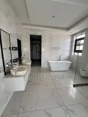 4bdrm Duplex in East Legon, A&C Mall Area for sale