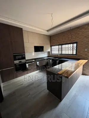 4bdrm Duplex in East Legon, A&C Mall Area for sale