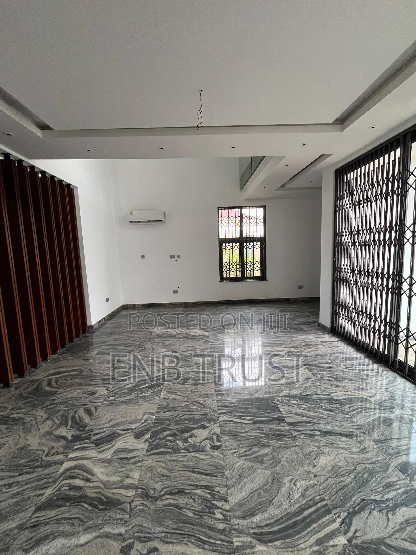4bdrm Duplex in East Legon, A&C Mall Area for sale