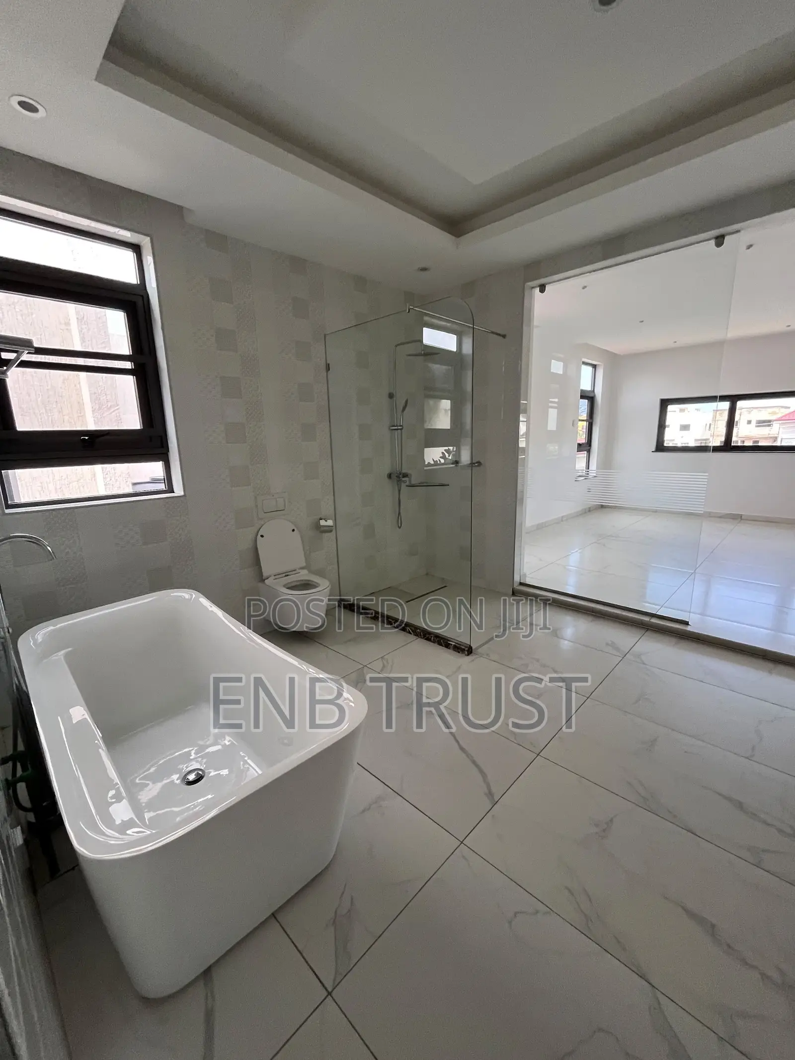 4bdrm Duplex in East Legon, A&C Mall Area for sale