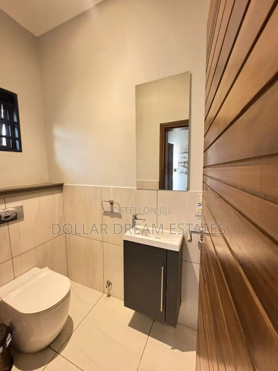 Furnished 3bdrm House in Adjiriganor for sale