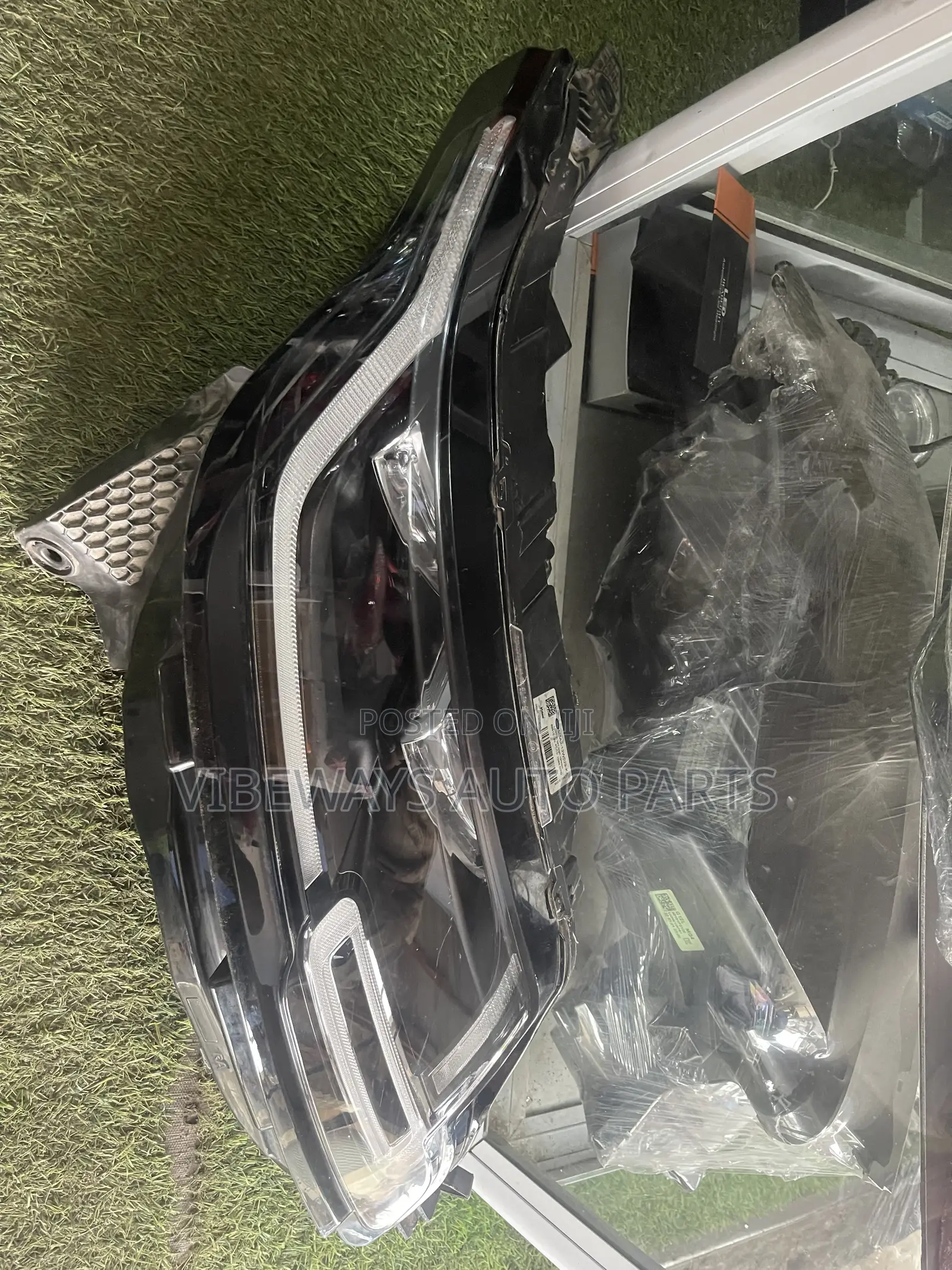 Range Rover Velar 2018-2022 Headlights Original