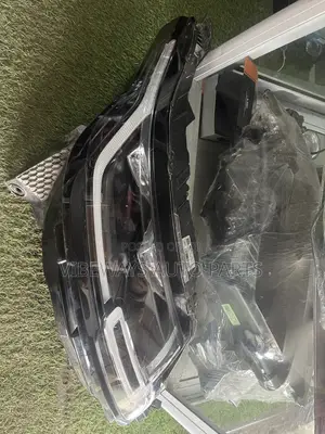 Range Rover Velar 2018-2022 Headlights Original