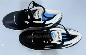 Reebok Classic Sneakers Size 37 Black White Slightly Used