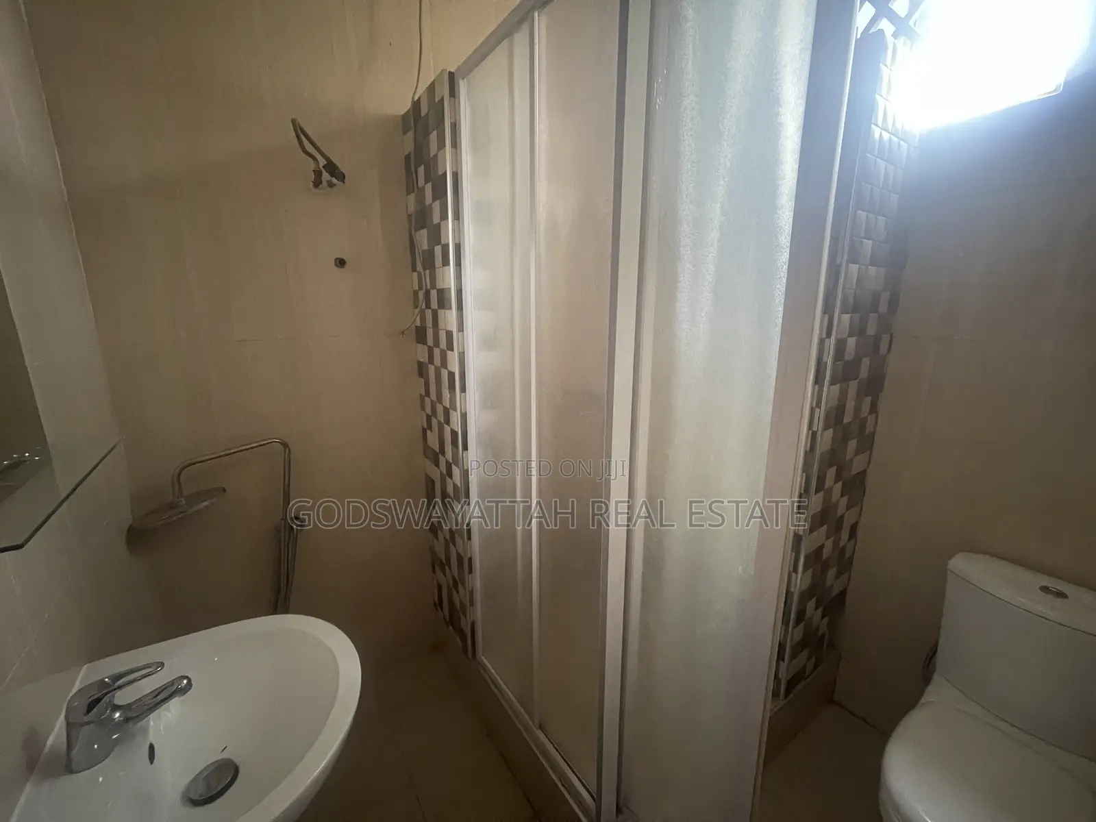 2bdrm Apartment in East Legon, Adjiriganor for rent