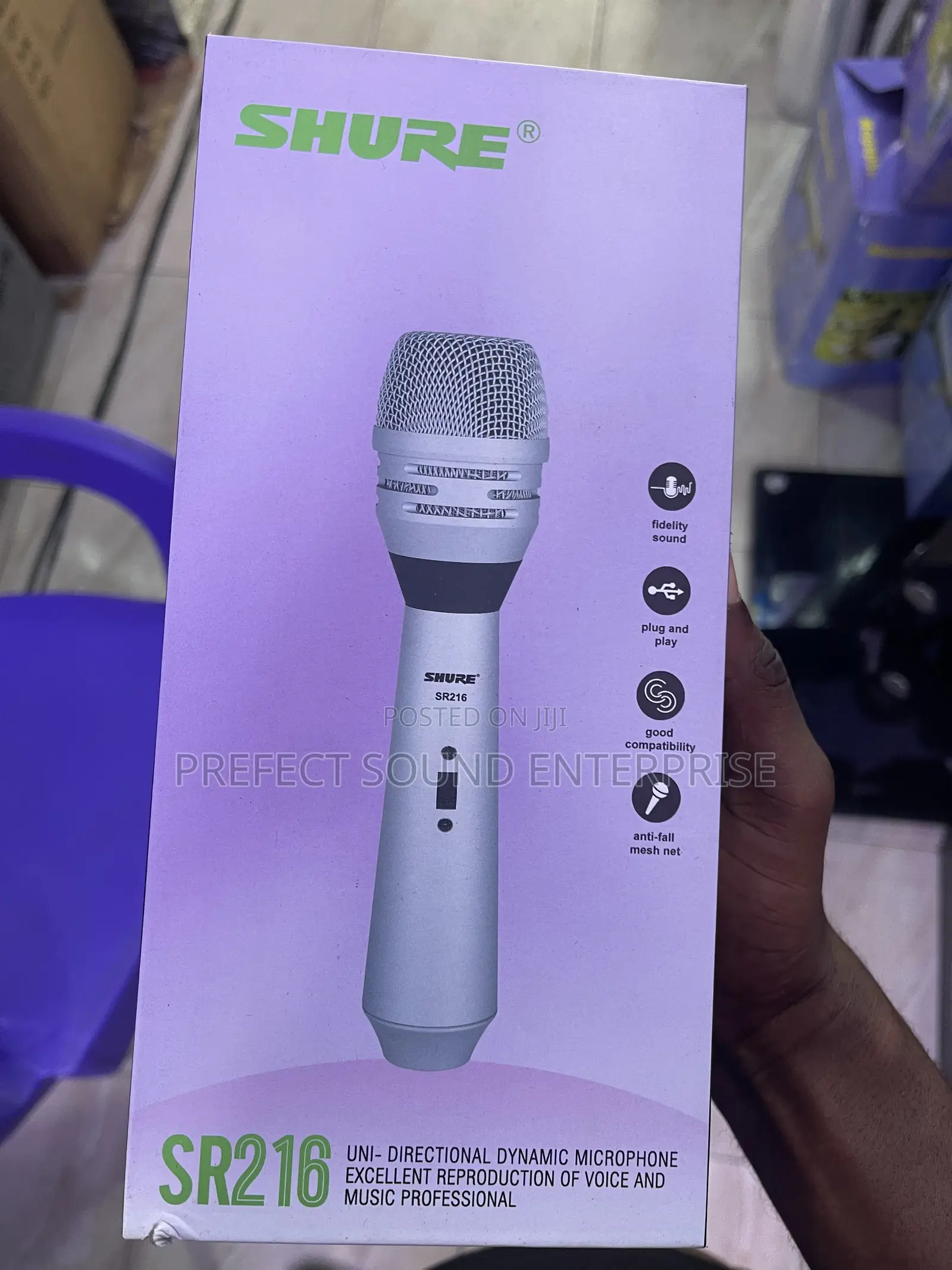 Shure SR216 Dynamic Wired Handheld Microphone