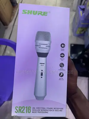 Shure SR216 Dynamic Wired Handheld Microphone