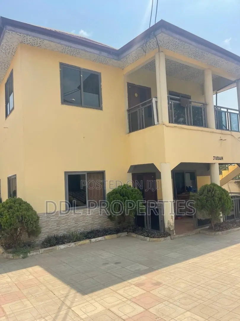 2bdrm Apartment in Ddl Properties, Amasaman for rent