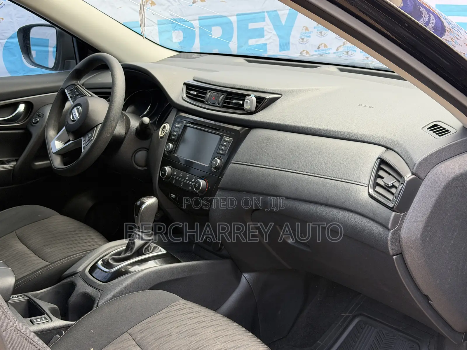 Nissan Rogue SV AWD 2018 Black