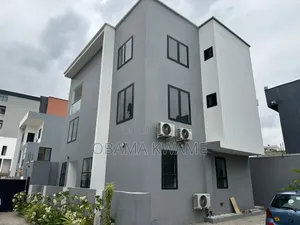 4bdrm Townhouse / Terrace in Laryea Homes, Labone Junction for rent