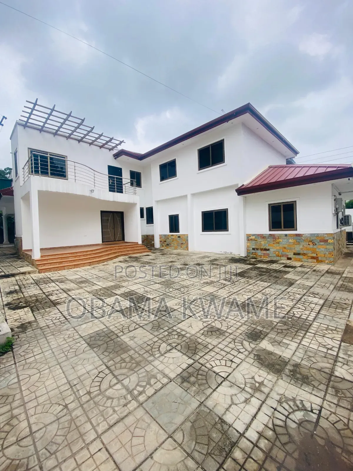 5bdrm House in Laryea Homes, Airport Residential Area for rent