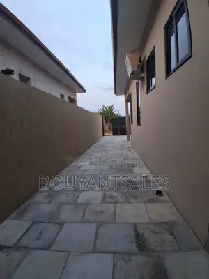 Furnished 3bdrm House in Ashongman, Old Ashomang for sale
