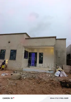 4bdrm House in E A Properties, Frafraha for sale