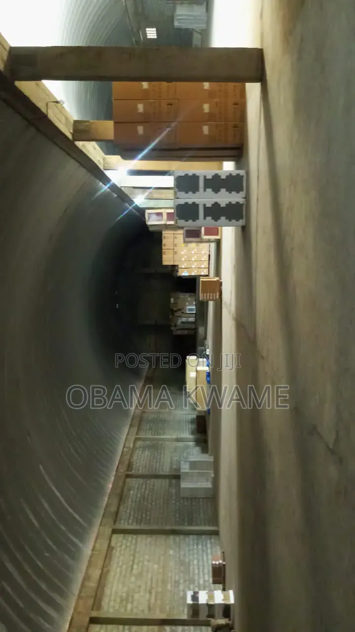 2100 SQM for Rent at La