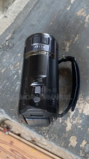 Panasonic HC-V707