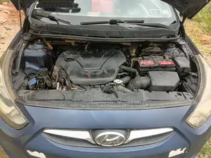 Hyundai Accent GS 4dr Hatchback (1.6L 4cyl 6M) 2014 Blue