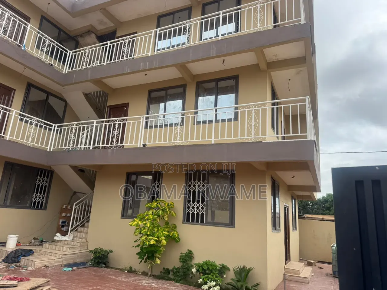 2bdrm Apartment in Laryea Homes, Ola Achool Area for rent