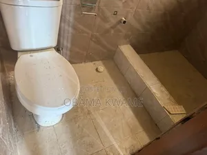 2bdrm Apartment in Laryea Homes, Ola Achool Area for rent