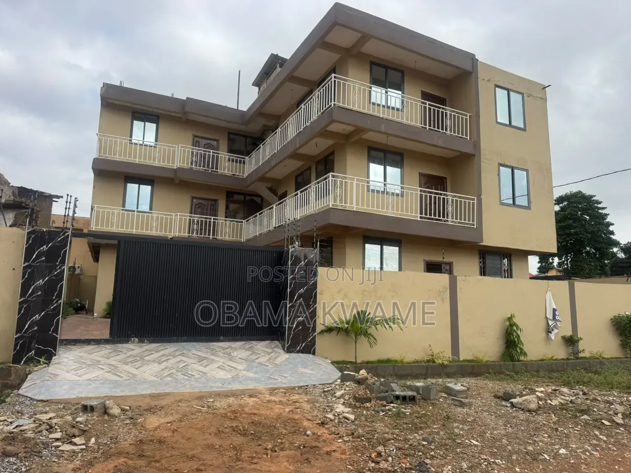 2bdrm Apartment in Laryea Homes, Ola Achool Area for rent