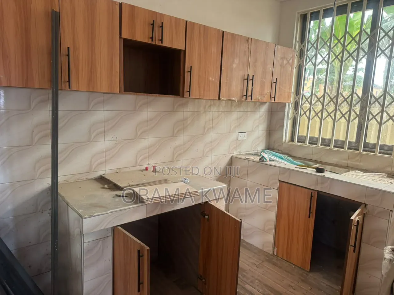 2bdrm Apartment in Laryea Homes, Ola Achool Area for rent