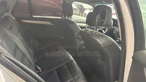 Mercedes-Benz C250 2012 Silver