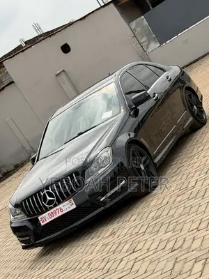 Mercedes-Benz C250 2014 Black