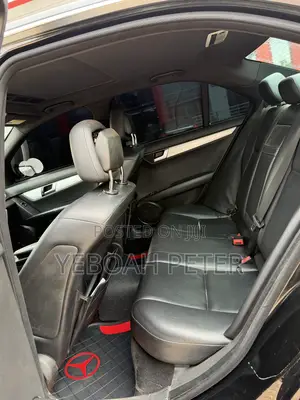 Mercedes-Benz C250 2014 Black