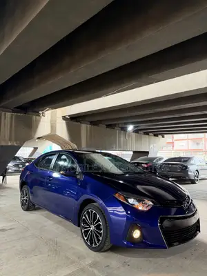 Toyota Corolla 2016 Blue