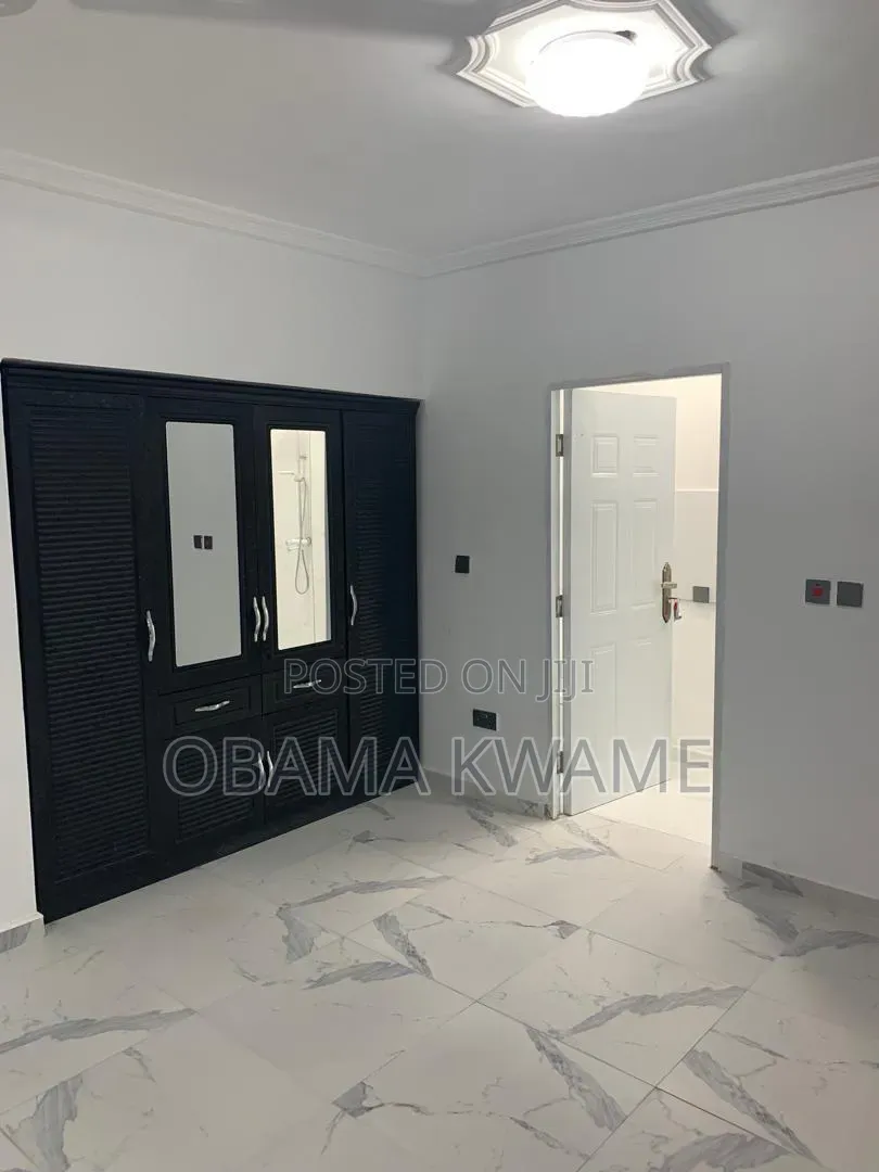 Furnished 1bdrm Apartment in Laryea Homes, Labone SHS Area for rent