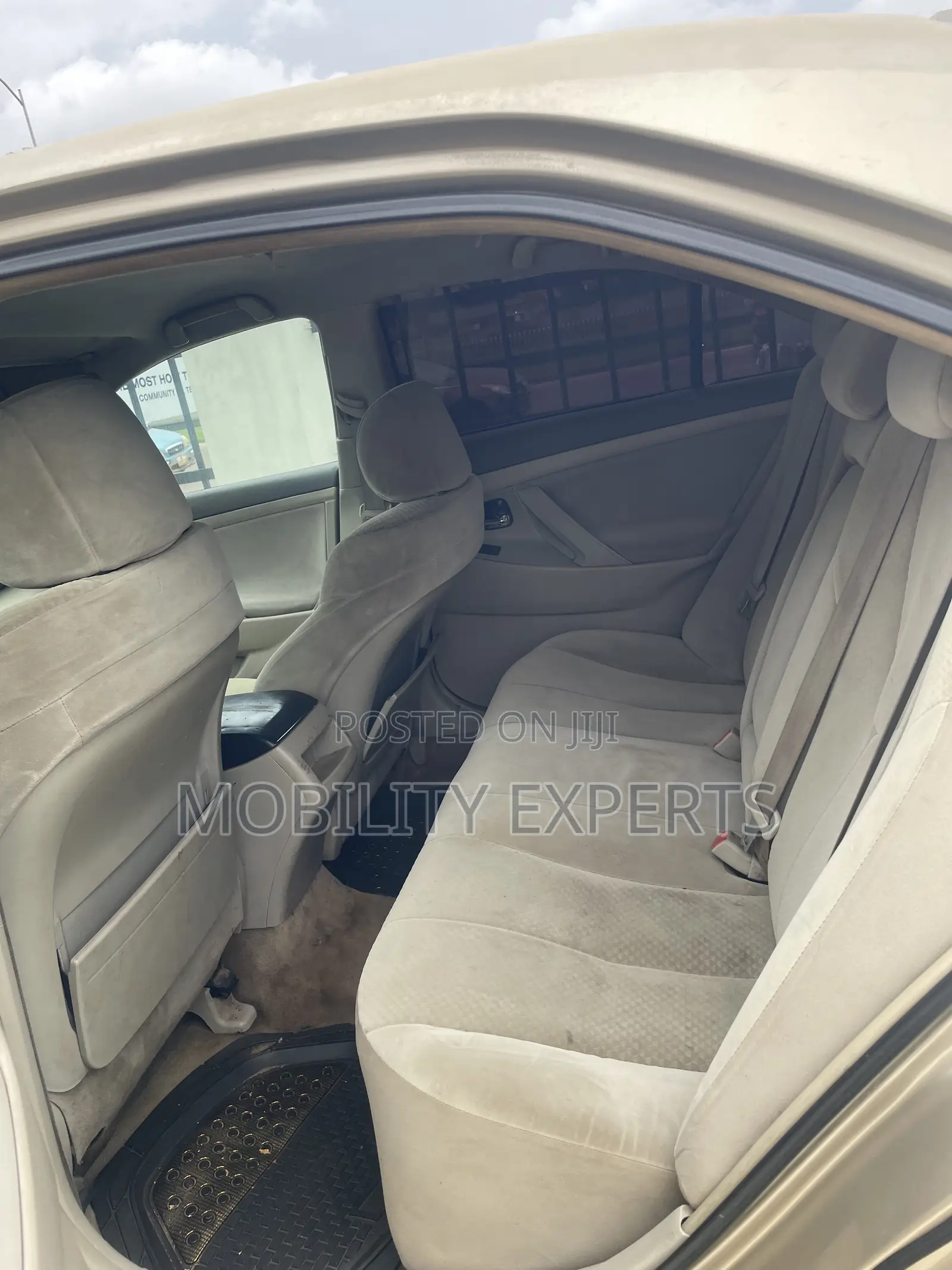 Toyota Camry 2008 Gold