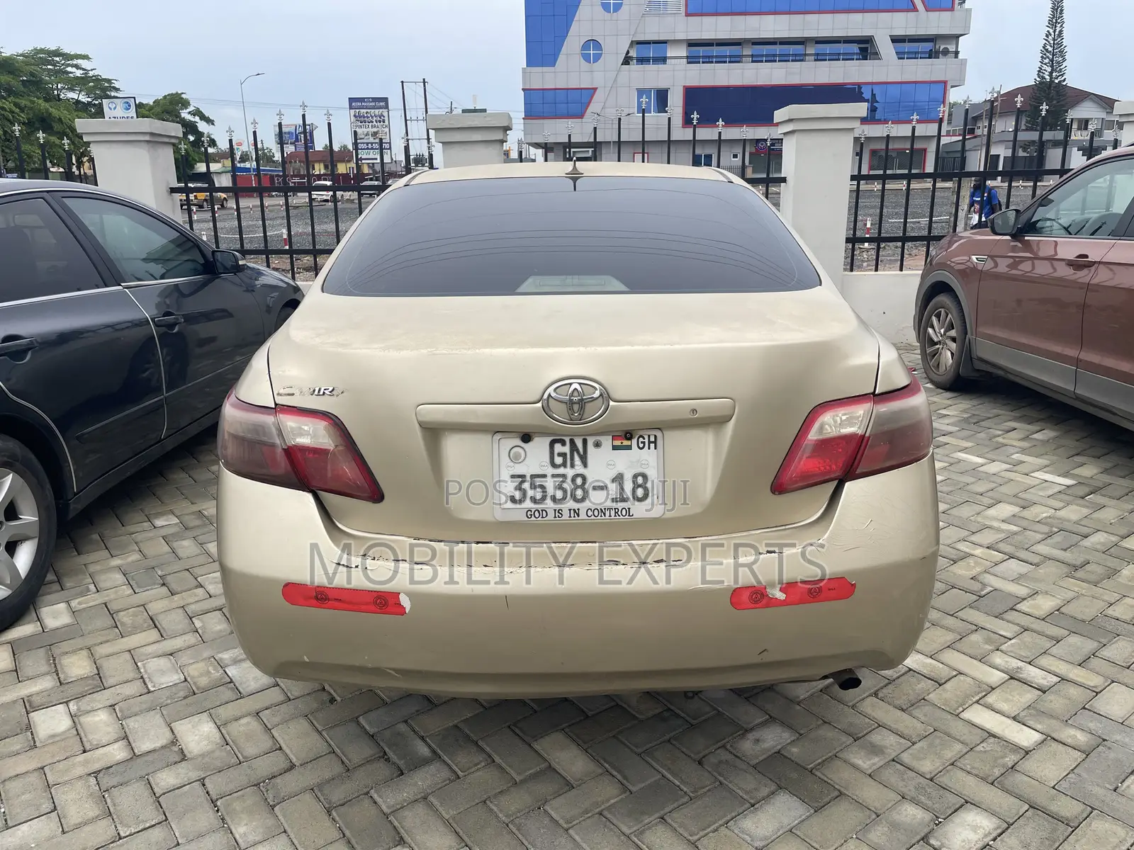Toyota Camry 2008 Gold