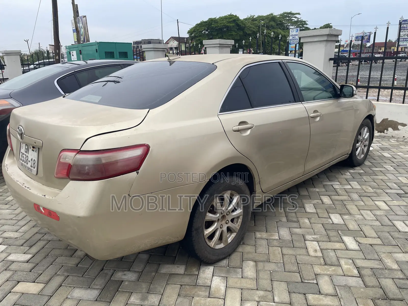Toyota Camry 2008 Gold