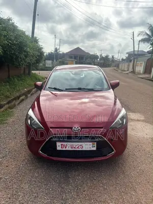 Toyota Yaris iA 1.5 FWD 2018 Red